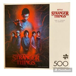 NWOT Stranger Things Puzzle ‘War is coming to Hawkins’ 500 pieces New/Box Sealed